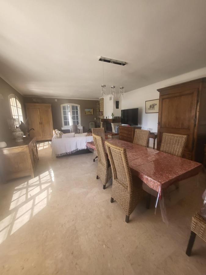 Villa Gitedelea Aubignan Bagian luar foto